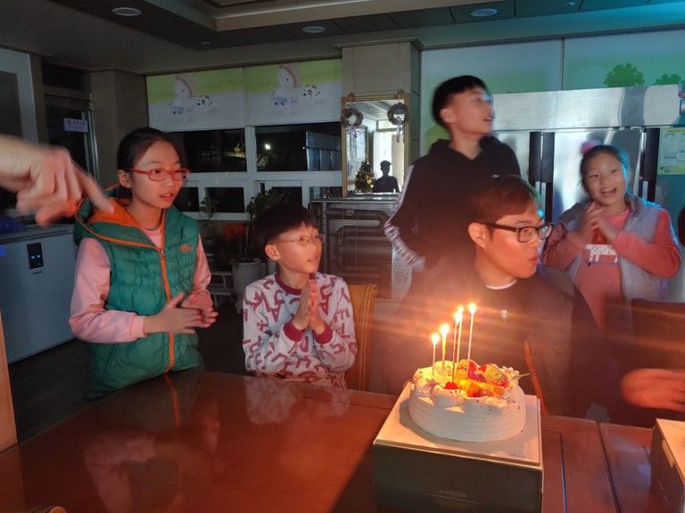 박선생님 생신축하 파티~